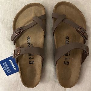 NWT Birkenstock Mayari Size 39 Mocha